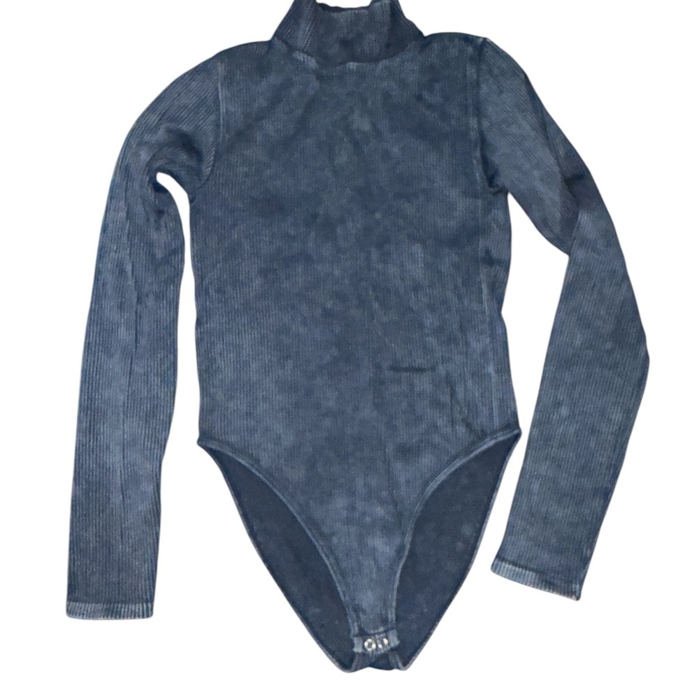 Forever 21 Ribbed Body Suit - Picture 5 of 7